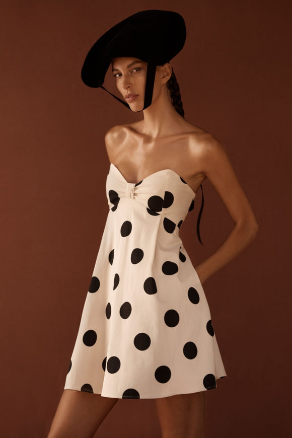 Color: black-dot